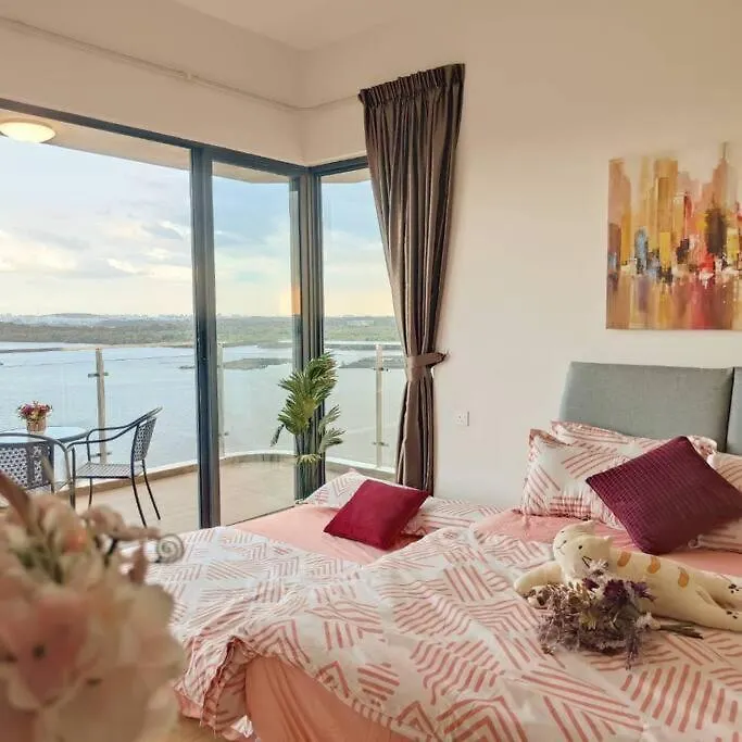 海景套房 三房三厕 可8-12人 Danga Bay Country Garden-Yijia名宿 Johor Bahru