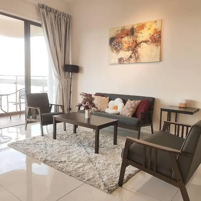 海景套房 三房三厕 可8-12人 Danga Bay Country Garden-Yijia名宿 Johor Bahru 0*,  Malaysia